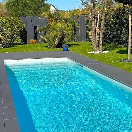 Les Evens Bed & Breakfast 4*